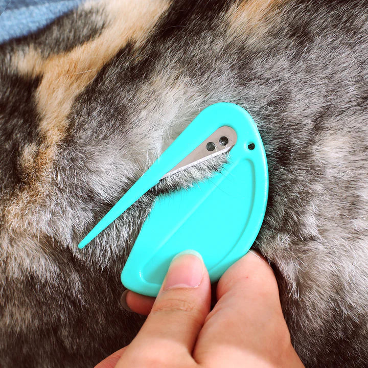 Oshcart™ Magic Knot Pet Hair Trimmer